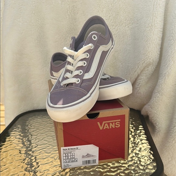Vans Shoes - Vans 36 Deacon SF Purple Dove